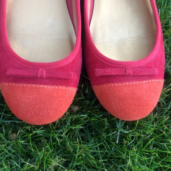 GAP Two Tone Colorful Dainty Round Toe Suede-like Ballet Flats with Bow! Size 6. - Picture 3 of 9